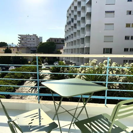 Cocon 2 Pers A 100m Des Plages * Αντίμπ